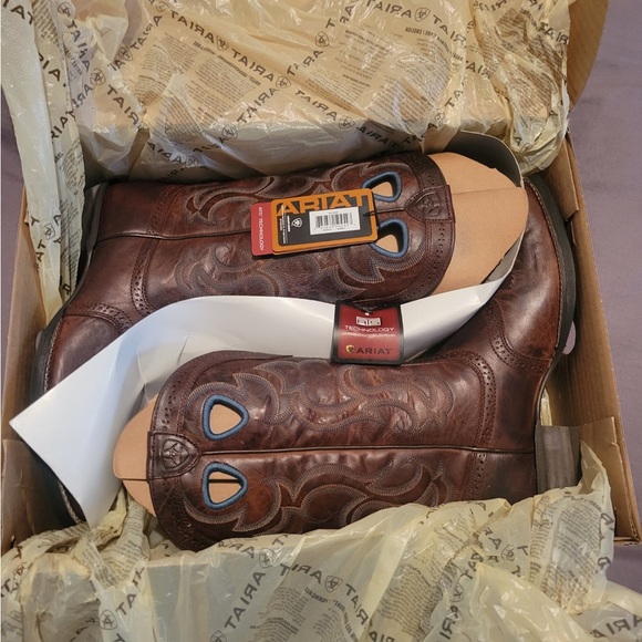 Womens Ariat Boots Brown with blue stitching - Picture 8 of 9